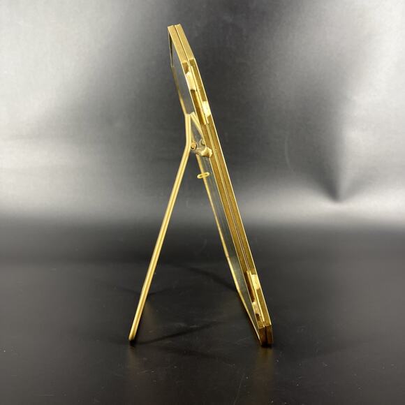 Hexagon Brass Hinged Double Glass Pressed Flower Stand Up Picture Frame 6 X 8 - Picture 3 of 13